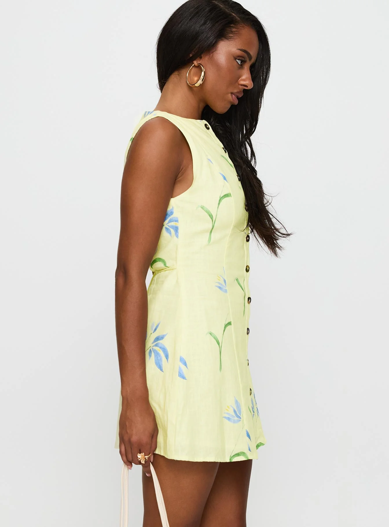 Thumb 4